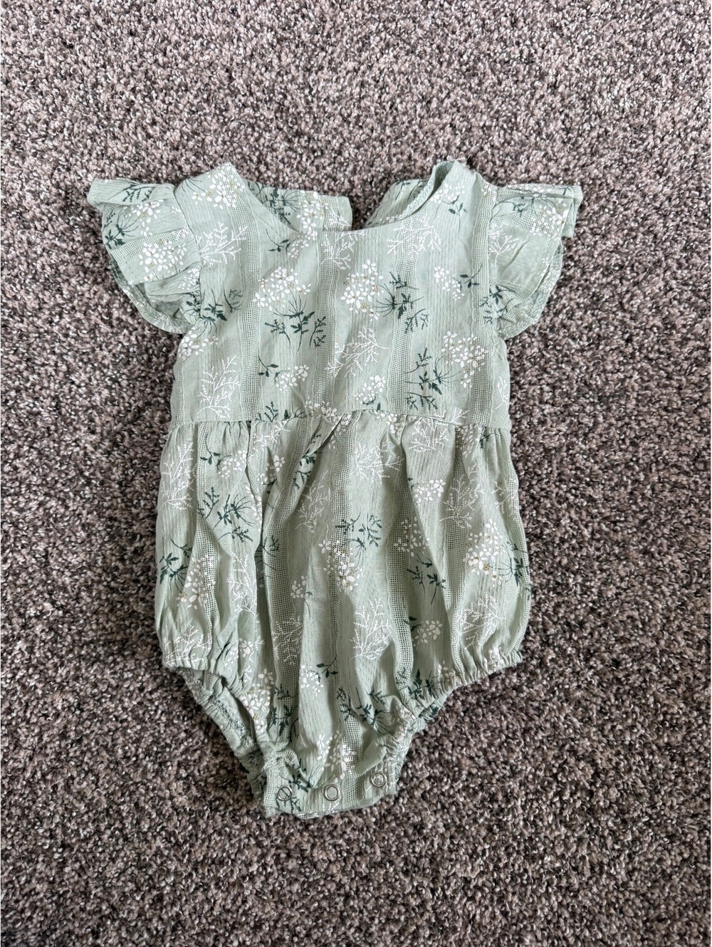 Mint floral sleeveless baby romper Size 12 Months